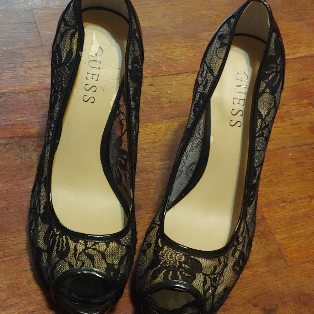 Black lace peep toe Guess heels size 7